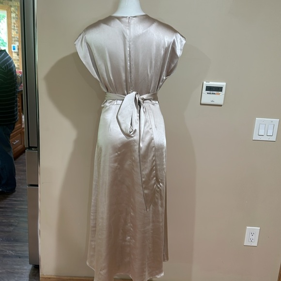 Bohme SatinElegant Cream Midi Dress - Picture 3 of 9